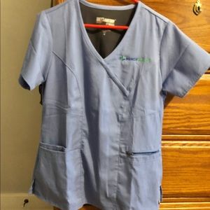 Women’s scrub top.